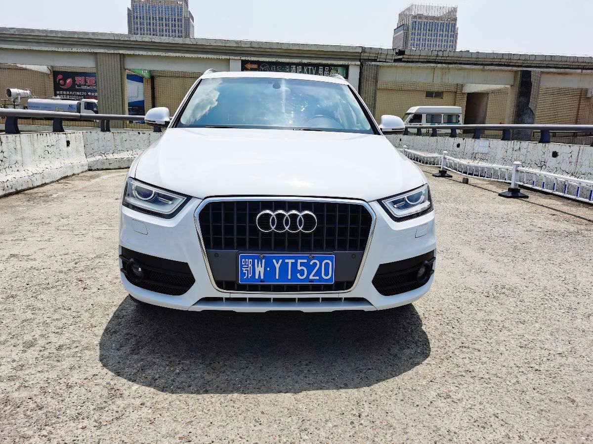 Audi Q3 2016 Audi Q3 2016 car image