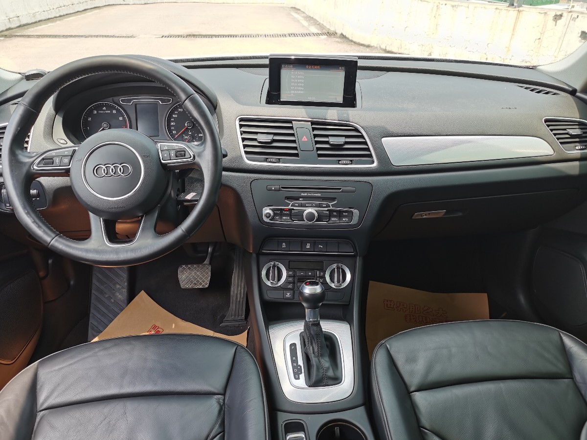 Audi Q3 2016 #8 Audi Q3 2016 car image #8