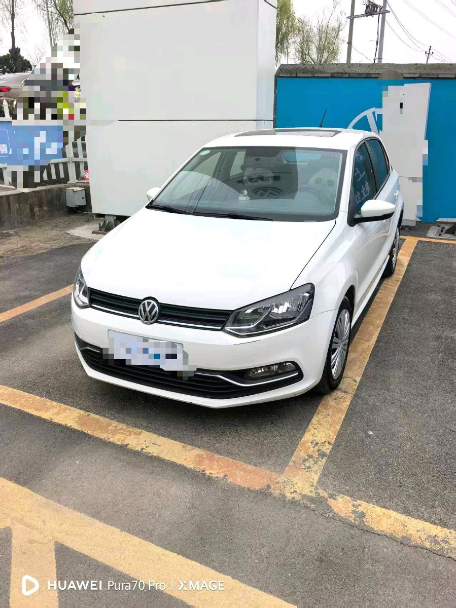 Volkswagen Polo 2019 car image 