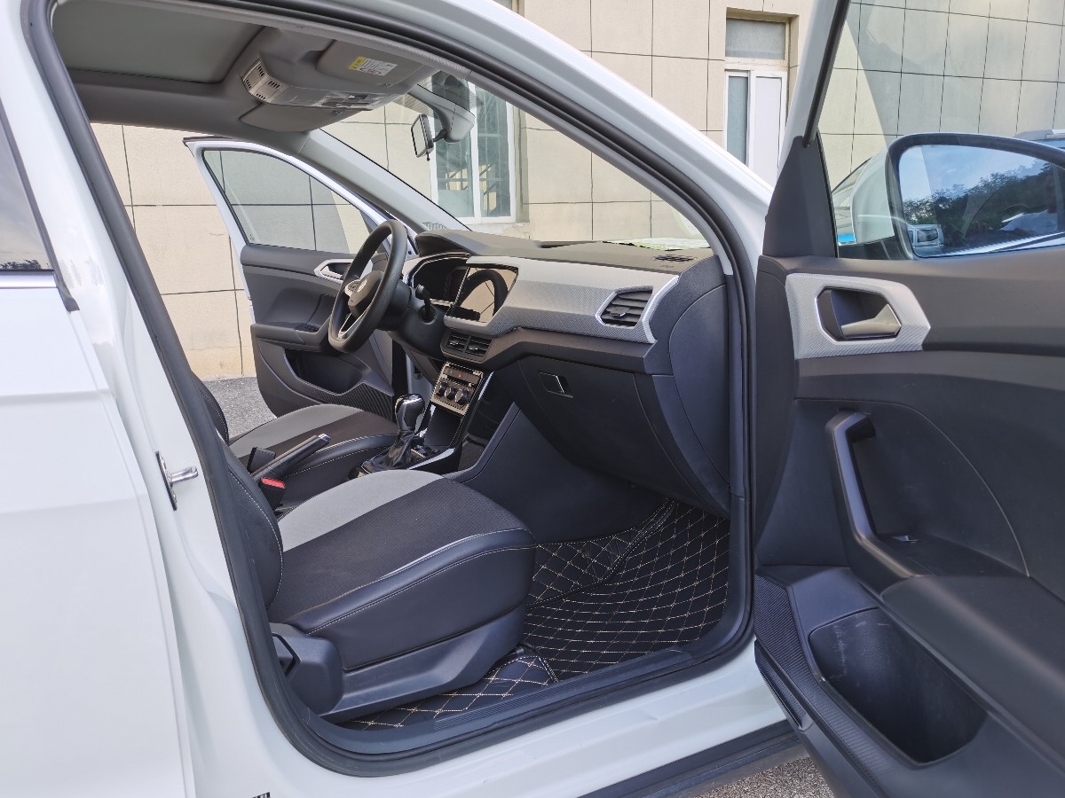 Volkswagen Tacqua 2023 car image #10