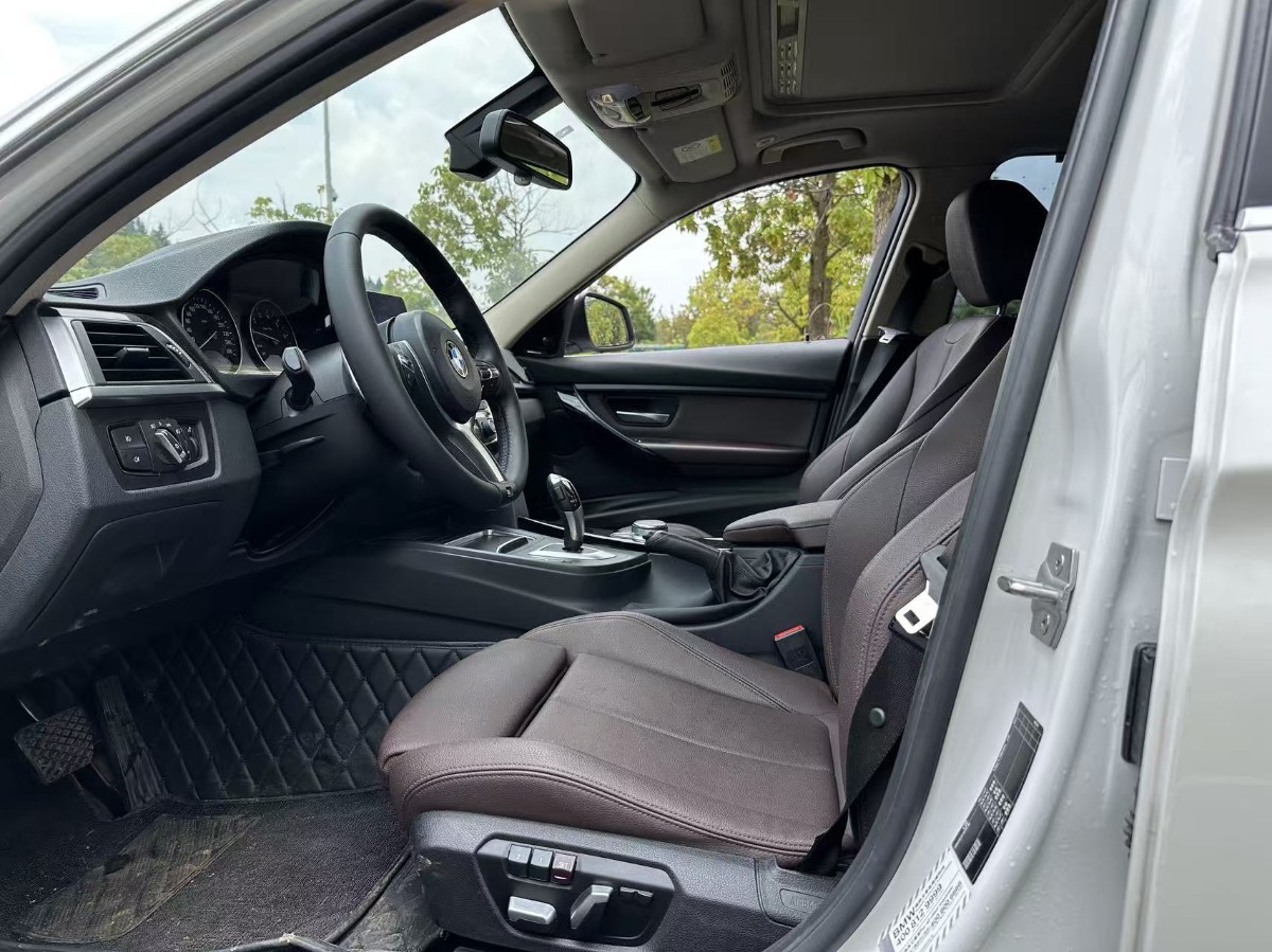 BMW 3 Series 2019 #4 BMW 3 Series 2019 car image #4