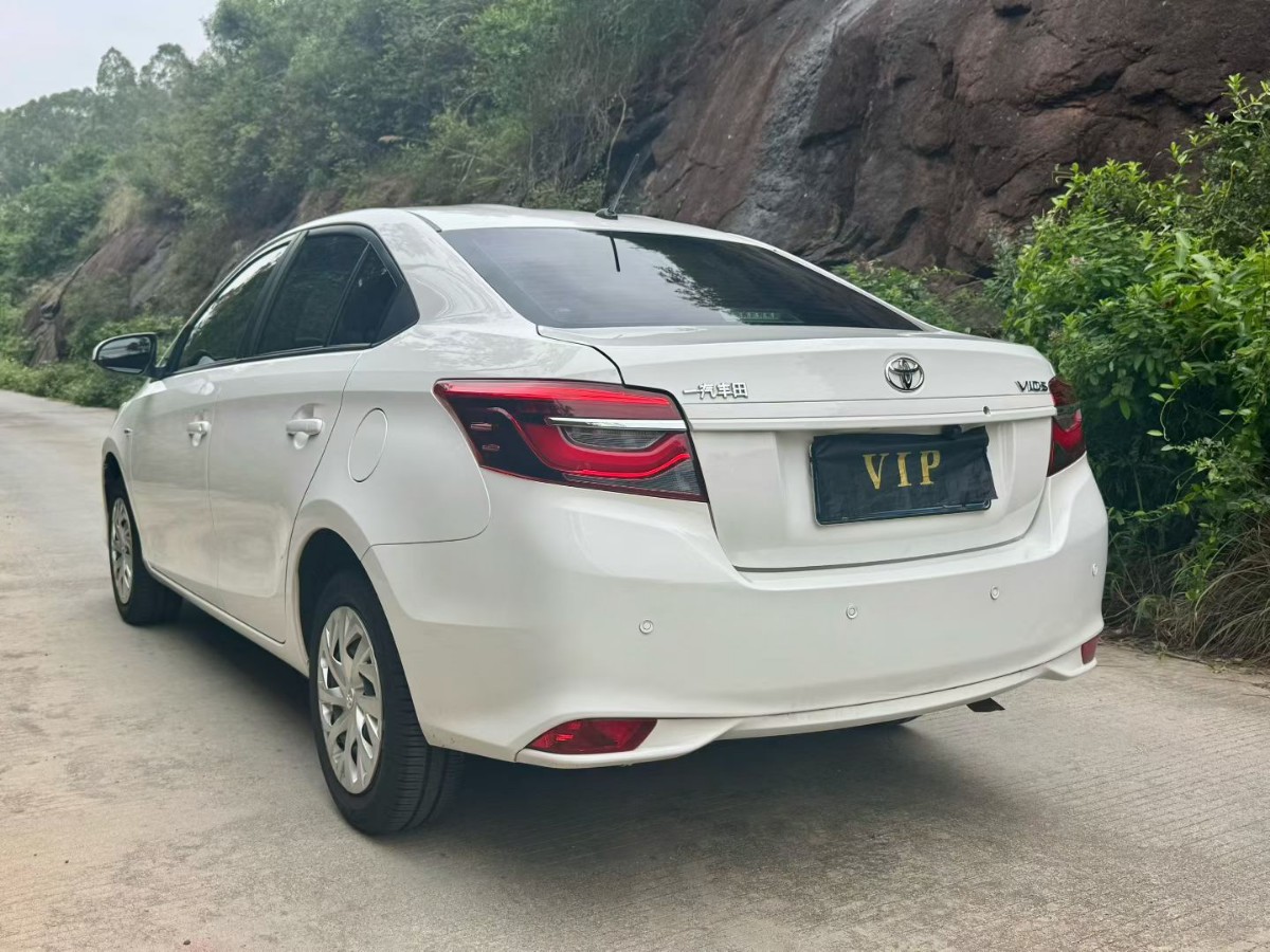 Toyota Vios 2022 car image #9