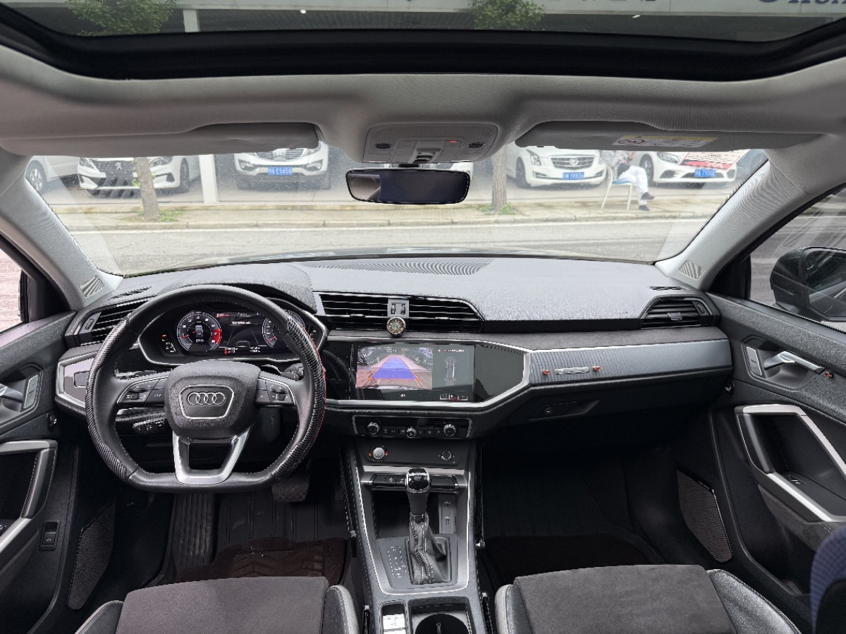 Audi Q3 2019 #7 Audi Q3 2019 car image #7