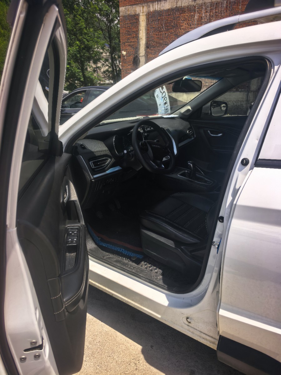 Jetour X70M 2022 car image #7