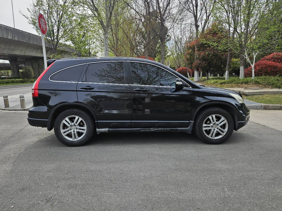 Honda CR-V 2010 #4 Honda CR-V 2010 car image #4