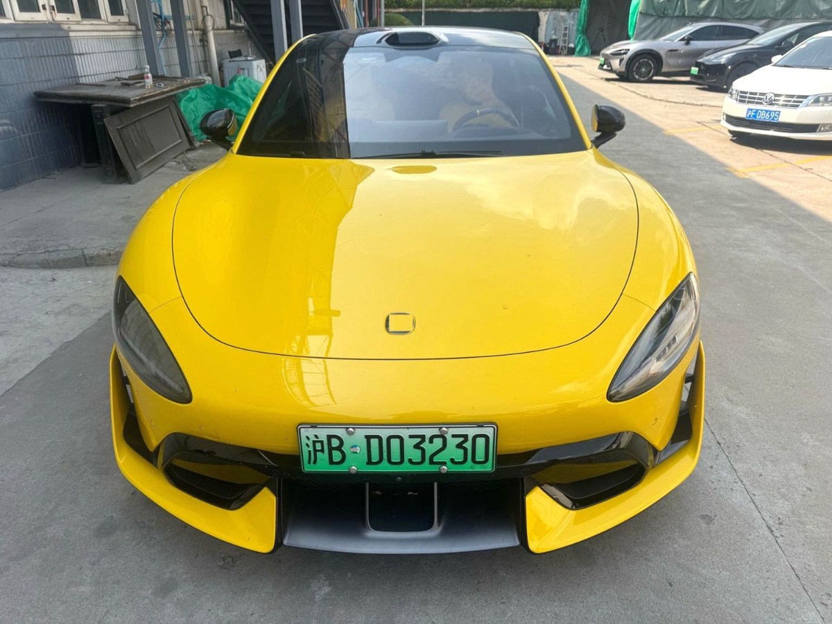 小米汽车 小米SU7 Ultra 2025 汽车图片 #2