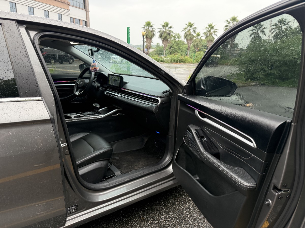GEELY Emgrand 2022 #6 GEELY Emgrand 2022 car image #6