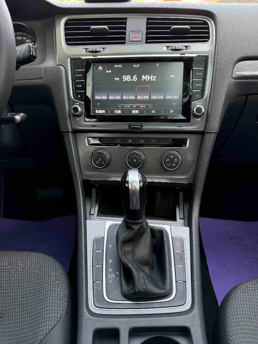 Volkswagen Golf 2015 #14 Volkswagen Golf 2015 car image #14