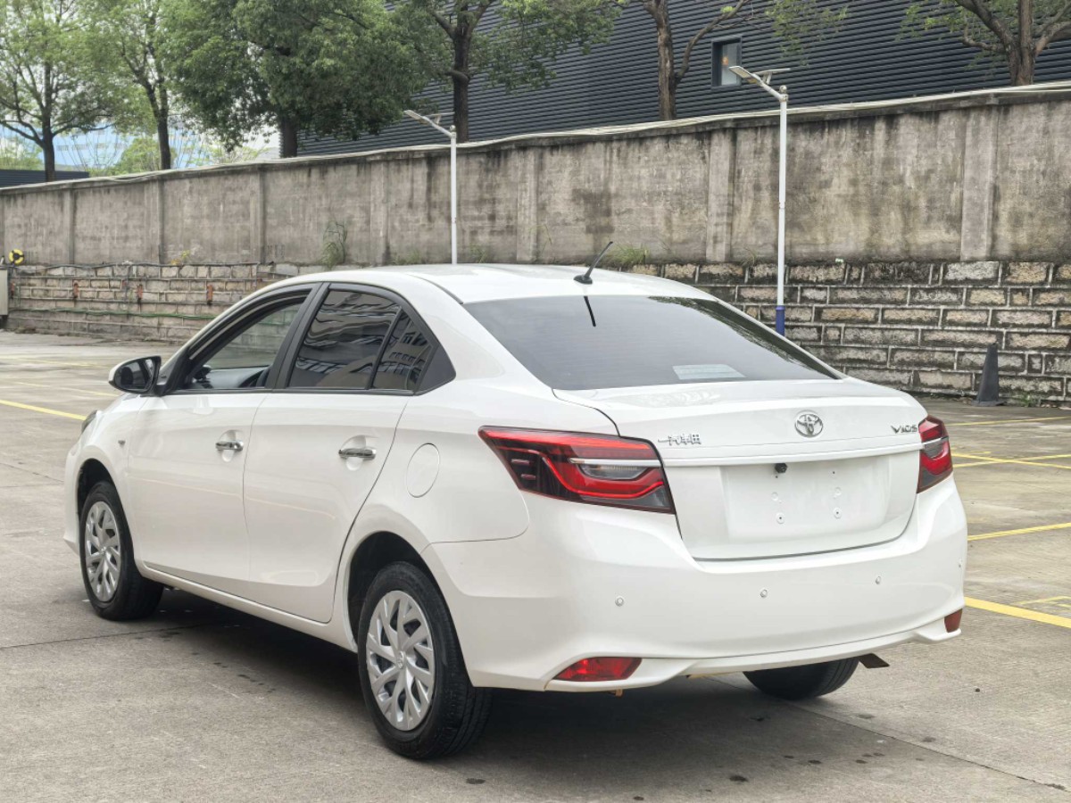Toyota Vios 2023 car image #6