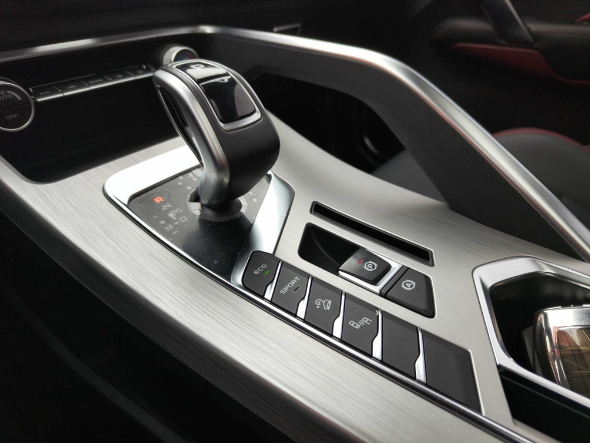 GEELY Coolray 2020 car image #14