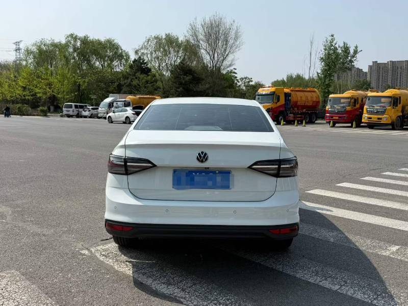Volkswagen Lavida 2024 car image #3