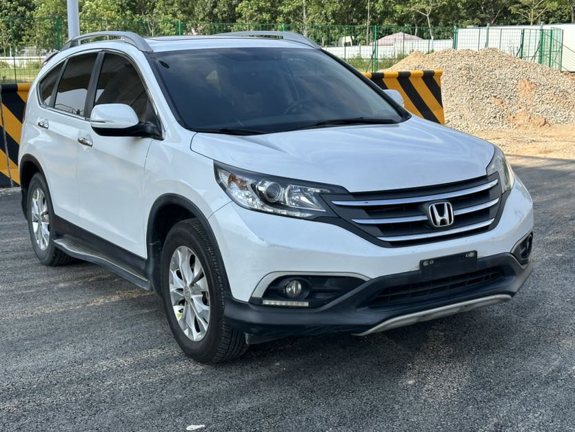 Honda CR-V 2014 #2 Honda CR-V 2014 car image #2