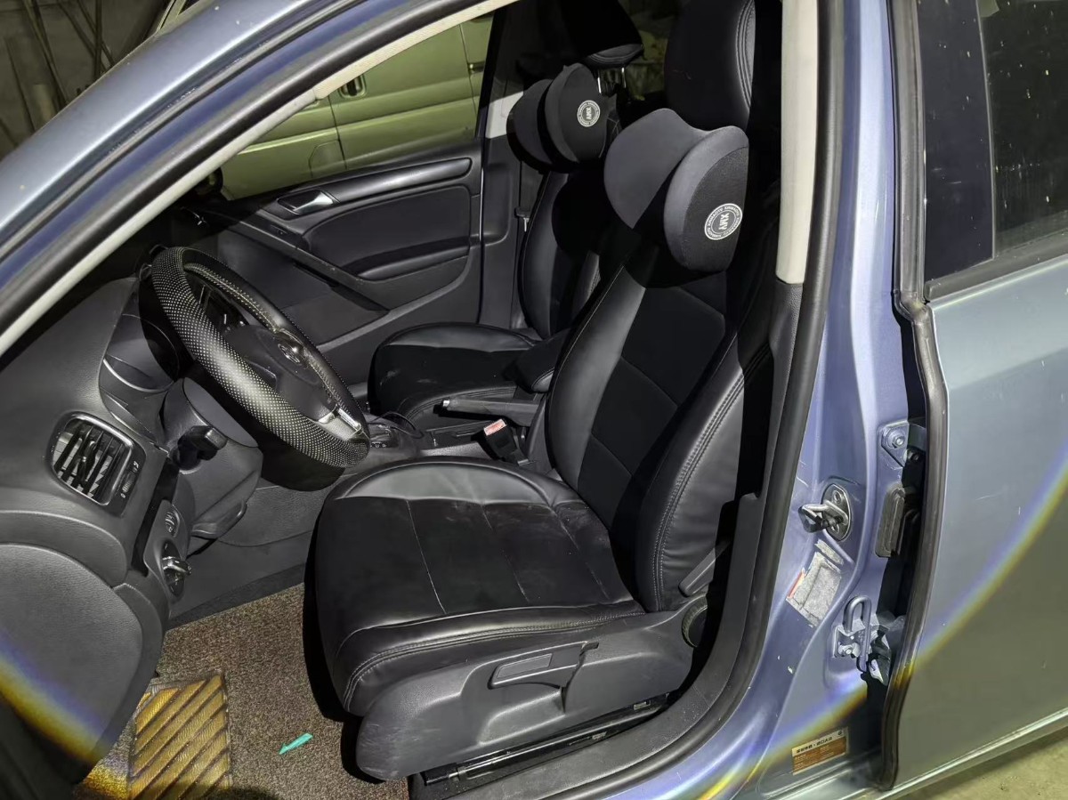 Volkswagen Golf 2011 #5 Volkswagen Golf 2011 car image #5