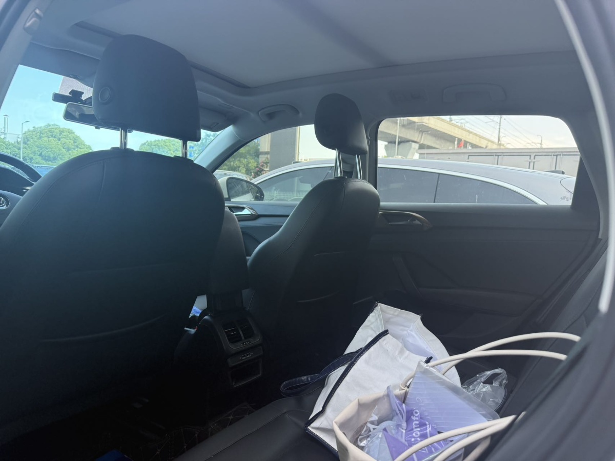 Volkswagen Tharu 2019 #4 Volkswagen Tharu 2019 car image #4