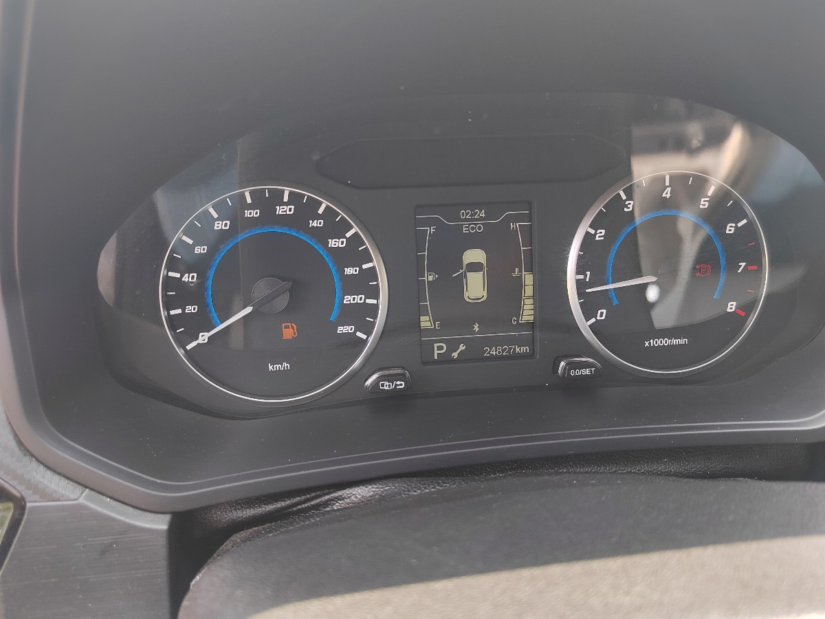 Chery Tiggo 3x 2023 car image #8