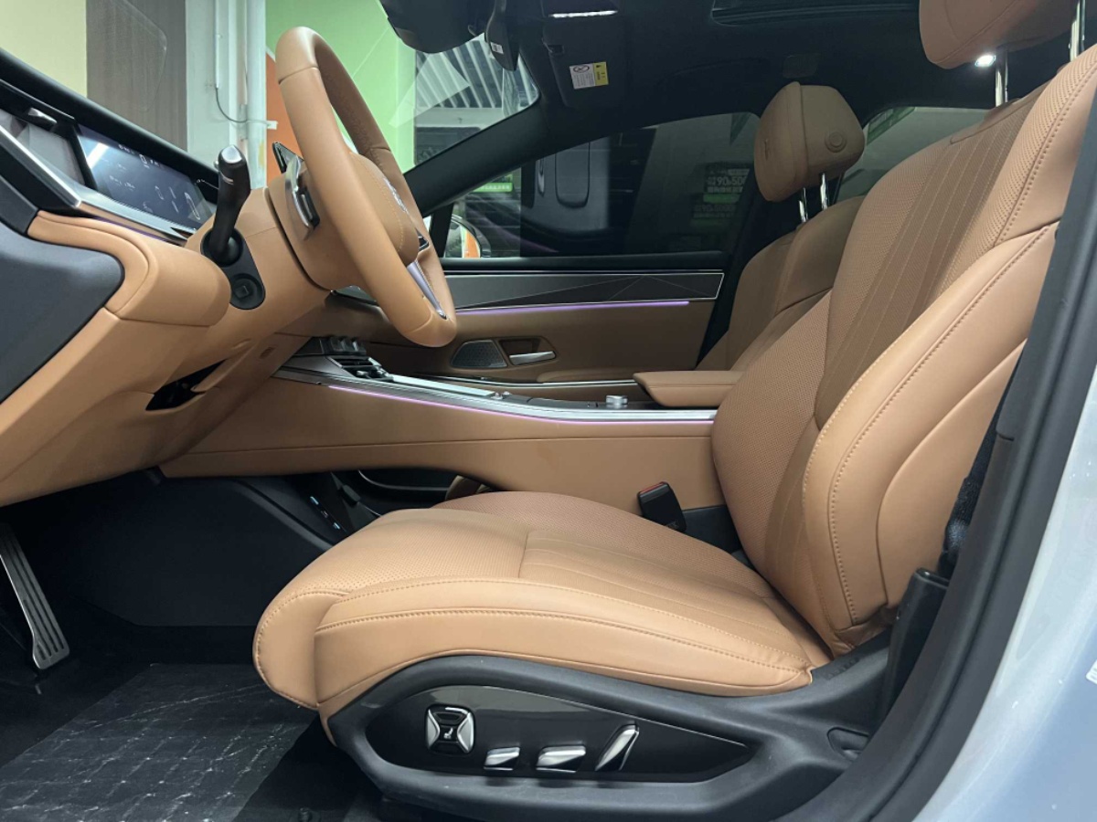 BYD HanL 2025 #11 BYD HanL 2025 صورة سيارة #11