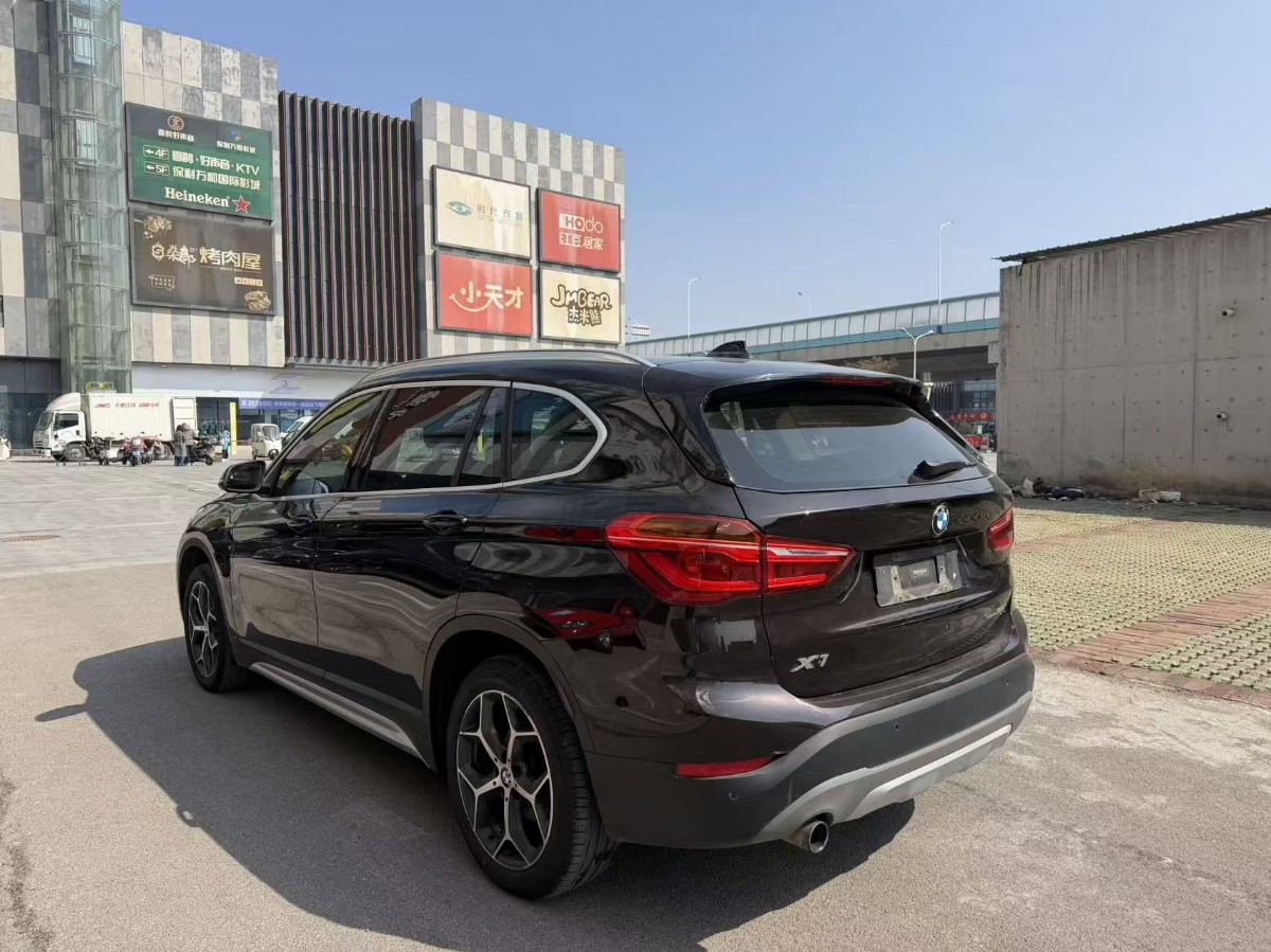 BMW X1 2018 #6 BMW X1 2018 car image #6