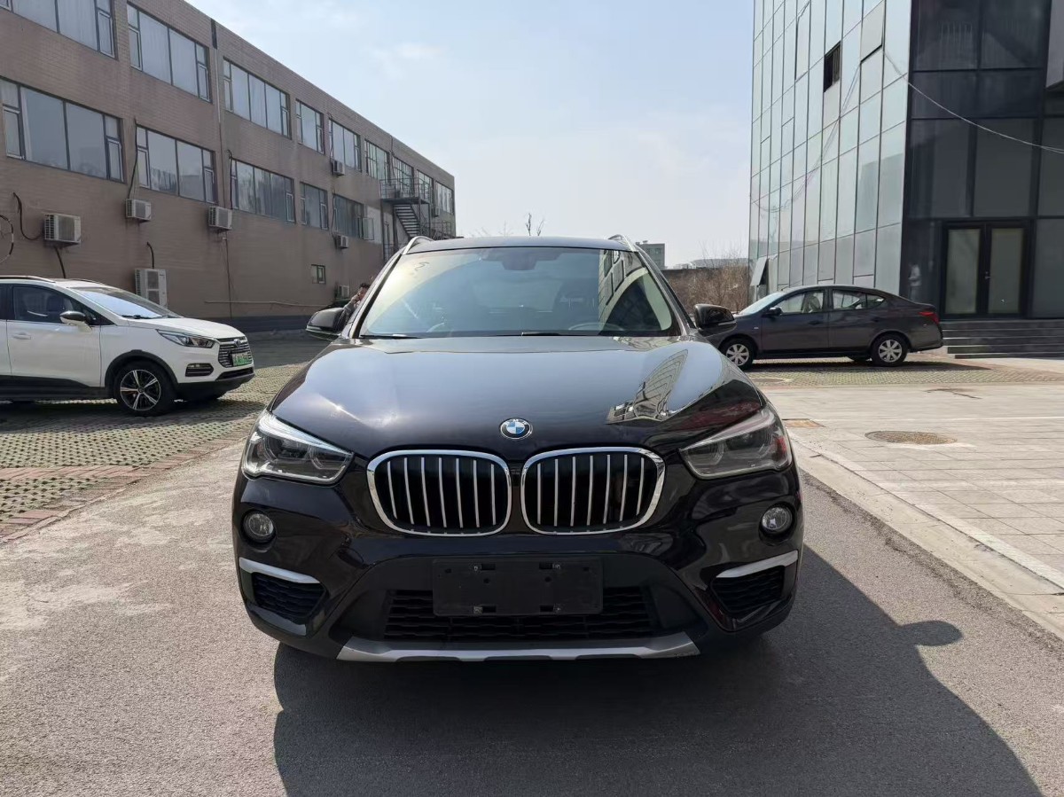 BMW X1 2018 #3 BMW X1 2018 car image #3