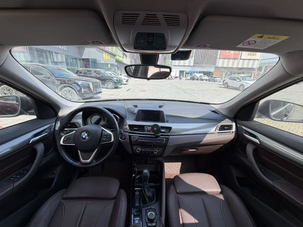 BMW X1 2018 #9 BMW X1 2018 car image #9