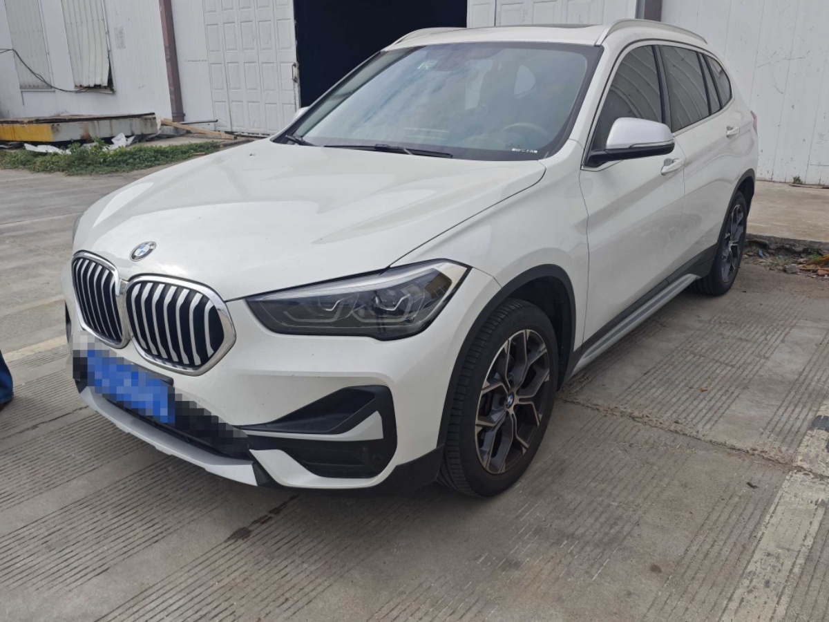 BMW X1 2021 car image 