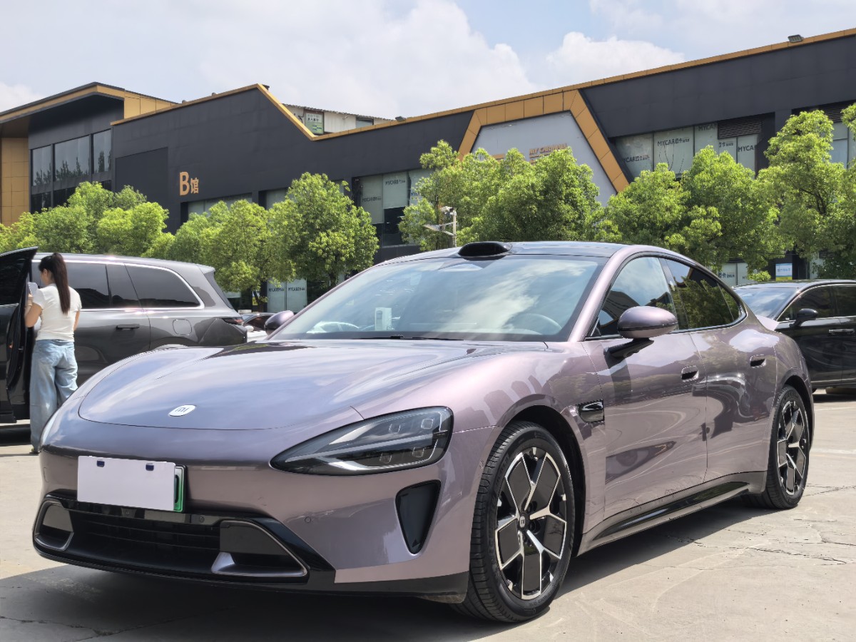 MI SU7 2024 car image 