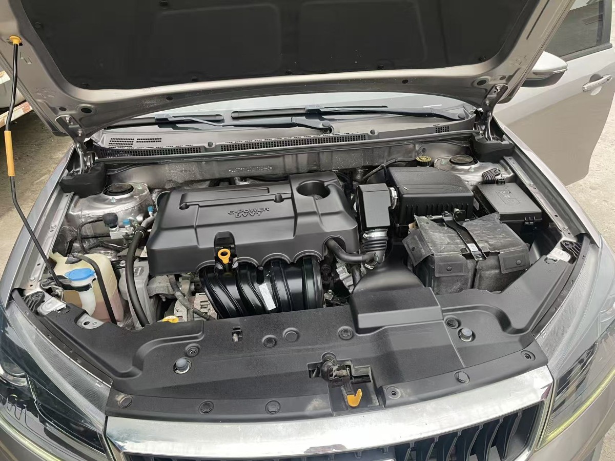 GEELY Emgrand 2021 car image #9