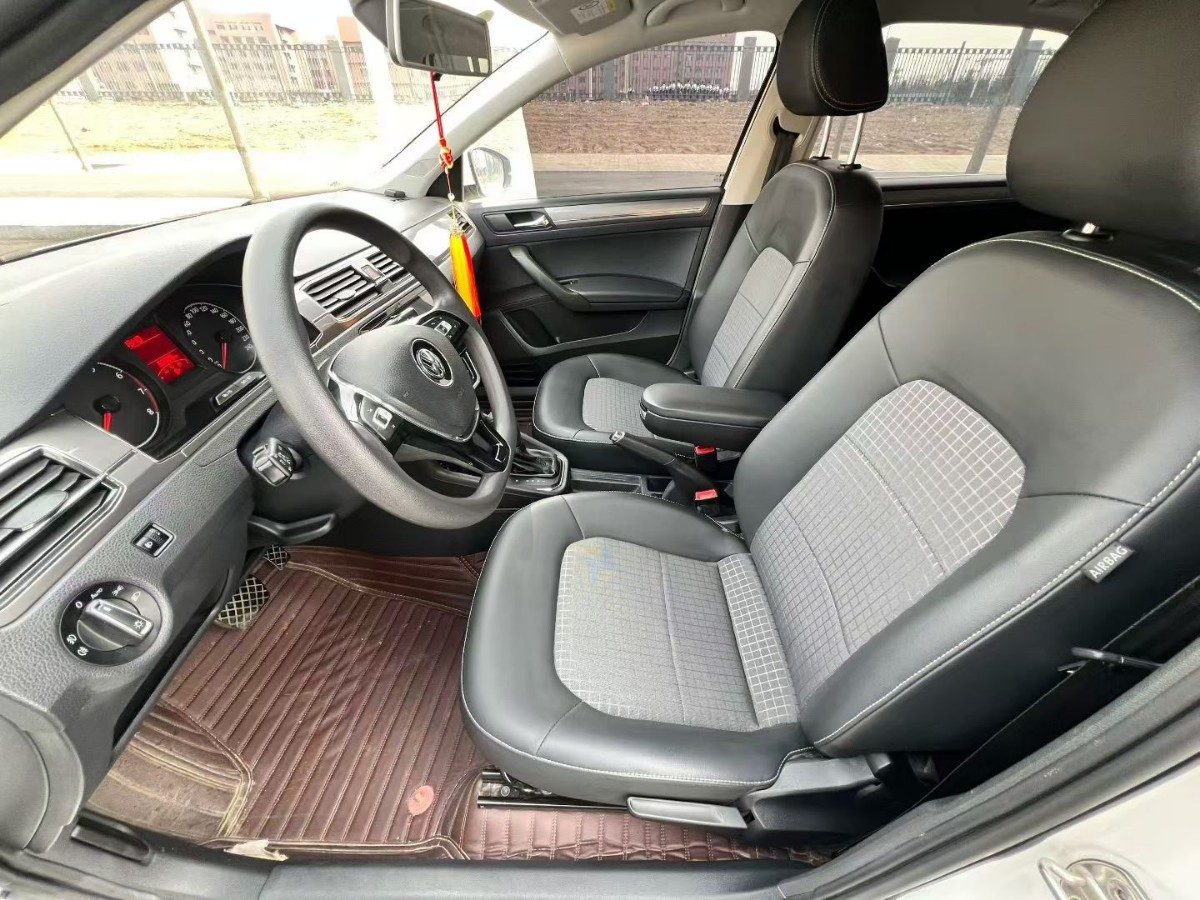 Volkswagen Santana 2017 #4 Volkswagen Santana 2017 car image #4