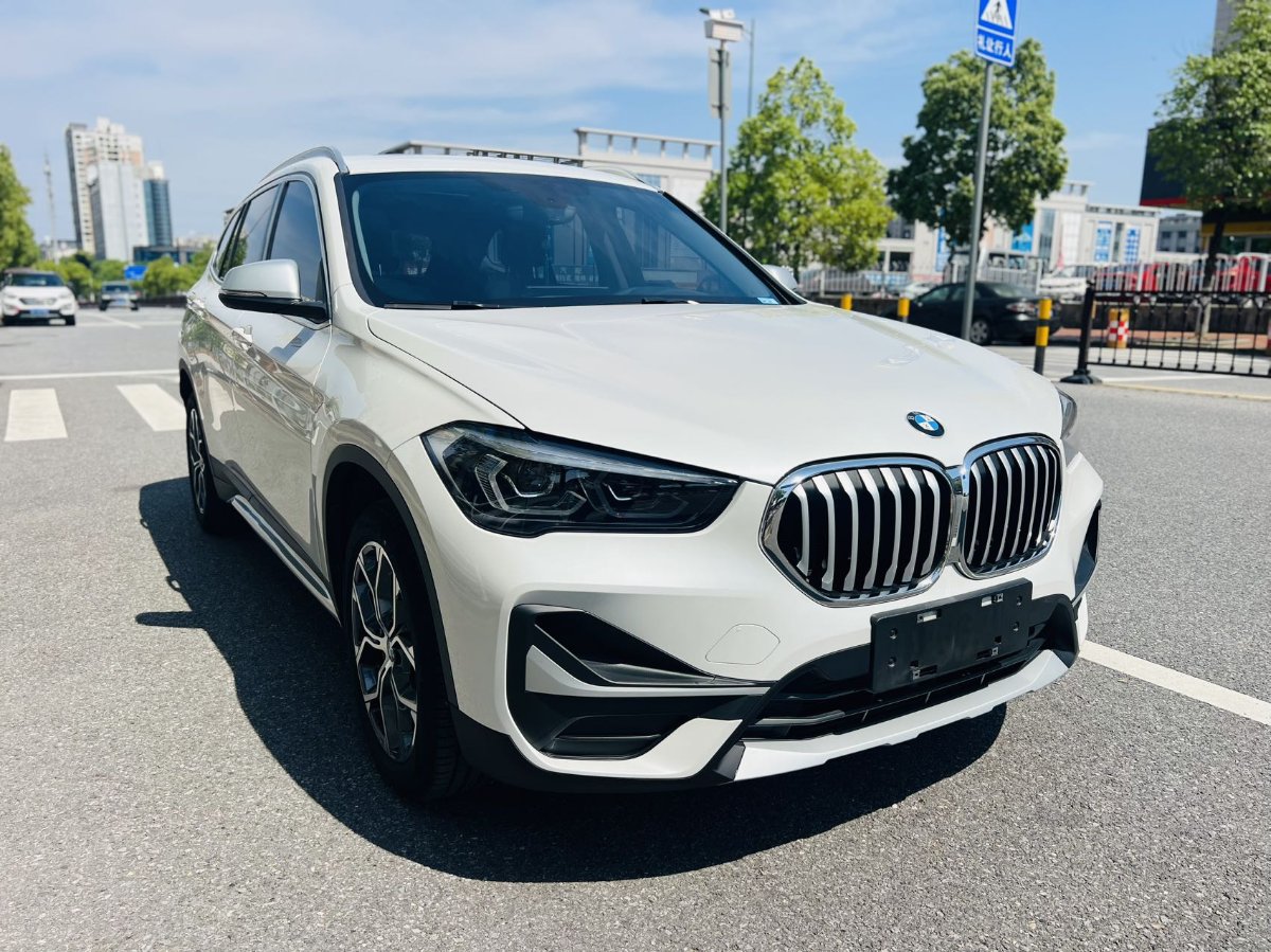 BMW X1 2022 car image #3