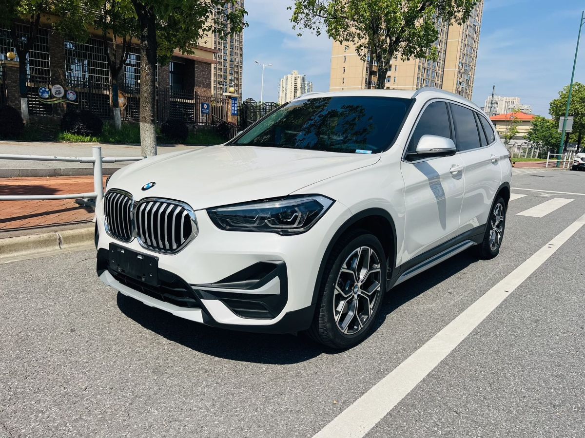 BMW X1 2022 car image 