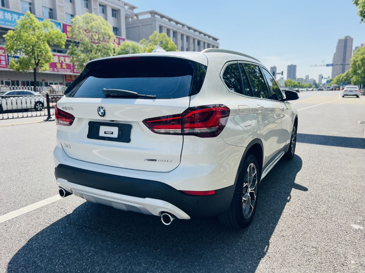 BMW X1 2022 car image #9
