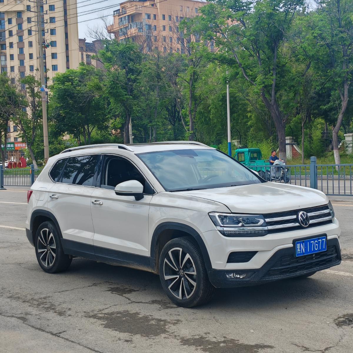 Volkswagen Tharu 2021 car image #2