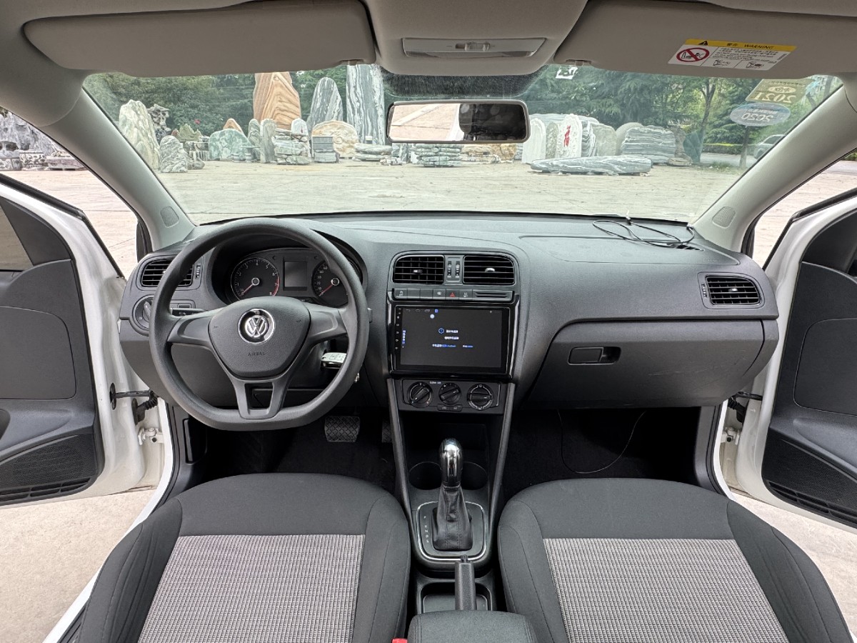 Volkswagen Polo 2019 #9 Volkswagen Polo 2019 car image #9