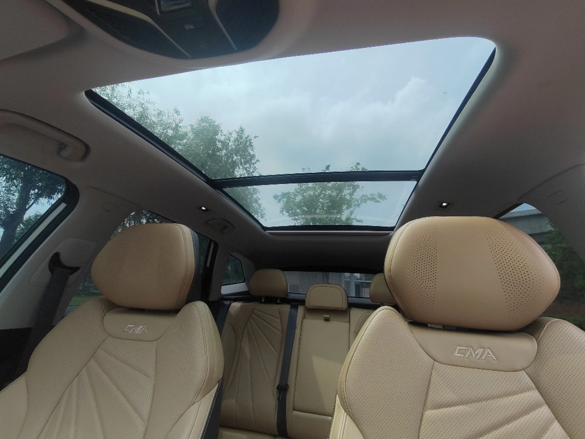 GEELY Boyue L 2023 car image #9