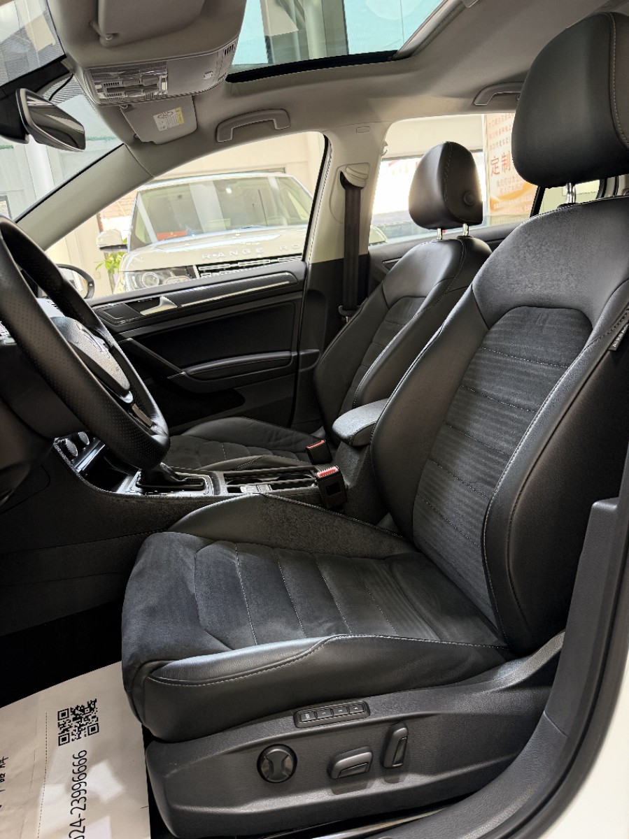 Volkswagen Golf 2018 immagine di auto #4