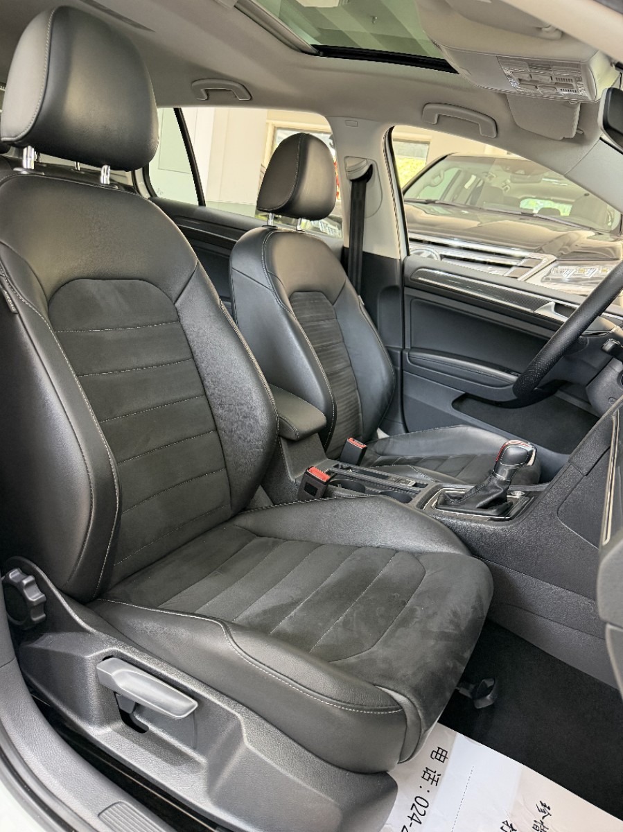 Volkswagen Golf 2018 immagine di auto #6