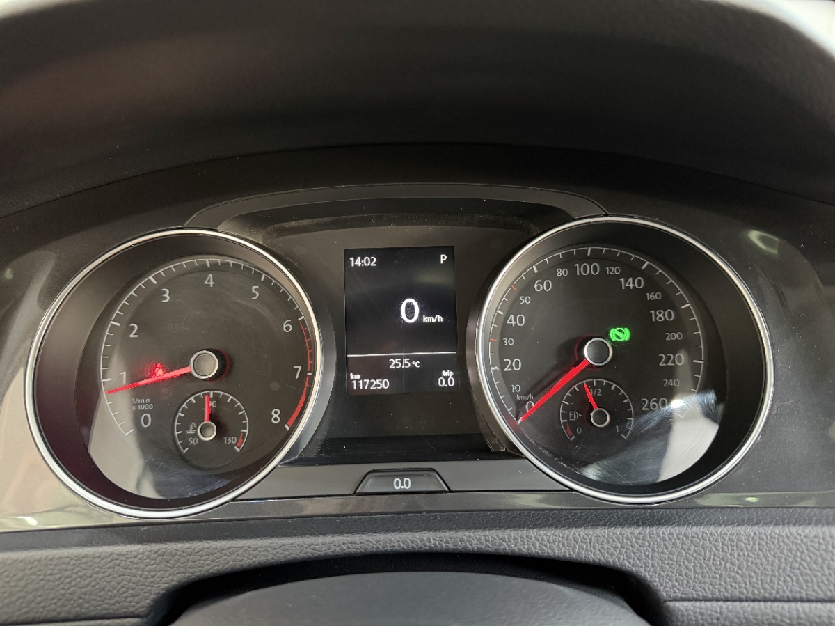 Volkswagen Golf 2018 immagine di auto #10