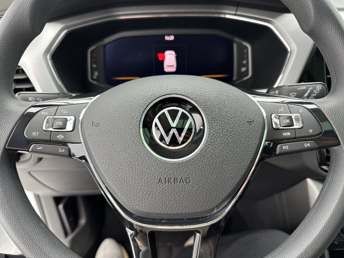 Volkswagen T-Cross 2024 #13 Volkswagen T-Cross 2024 car image #13