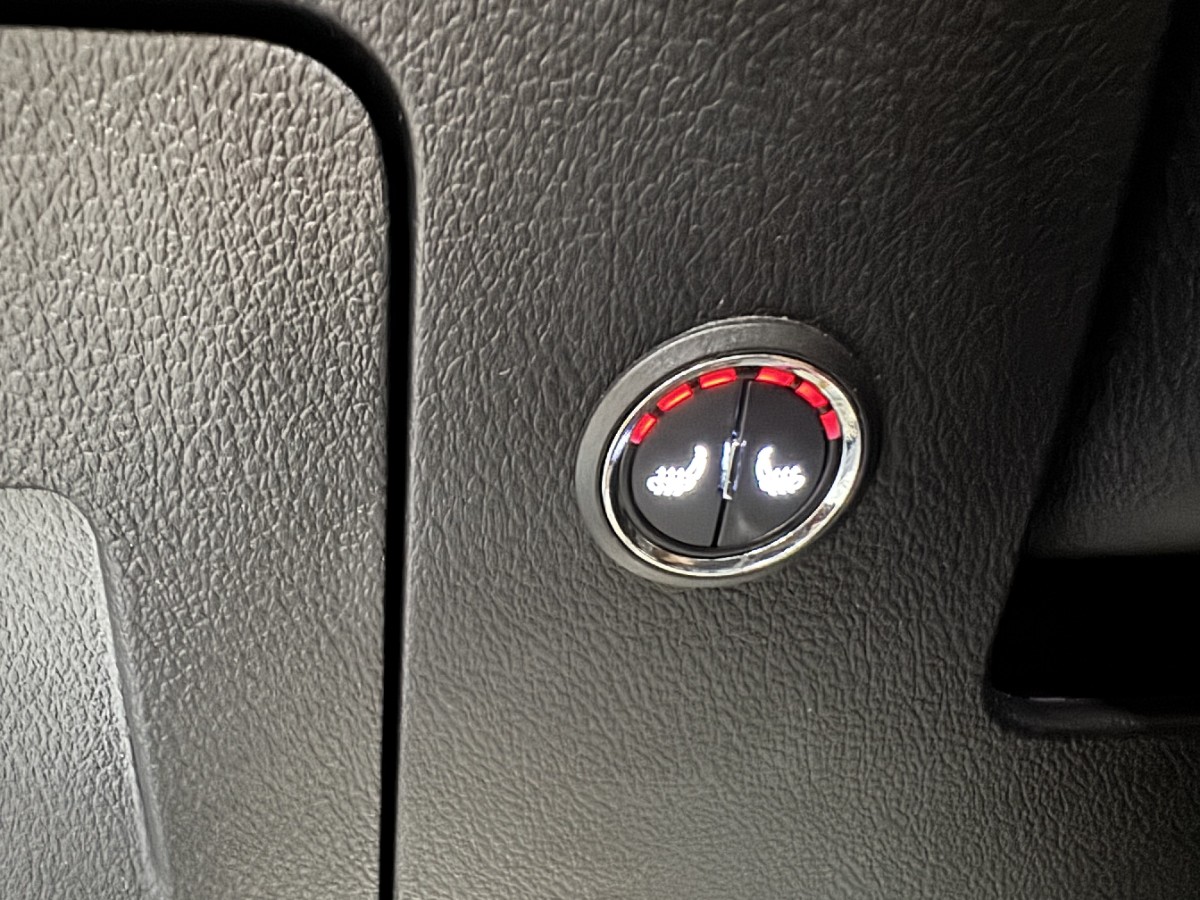 GEELY Vision X6 2023 #17 GEELY Vision X6 2023 car image #17