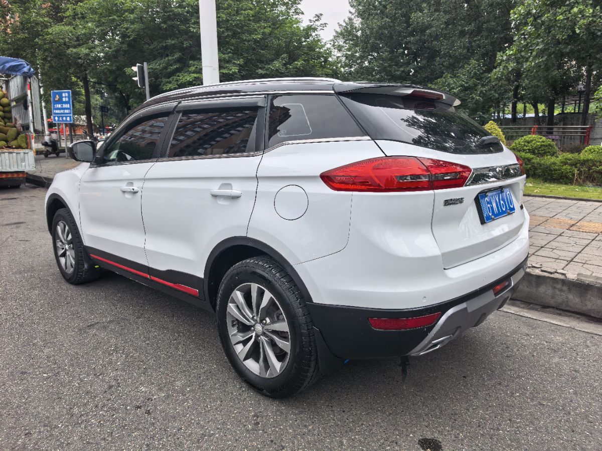 GEELY Boyue 2017 image de voiture #6