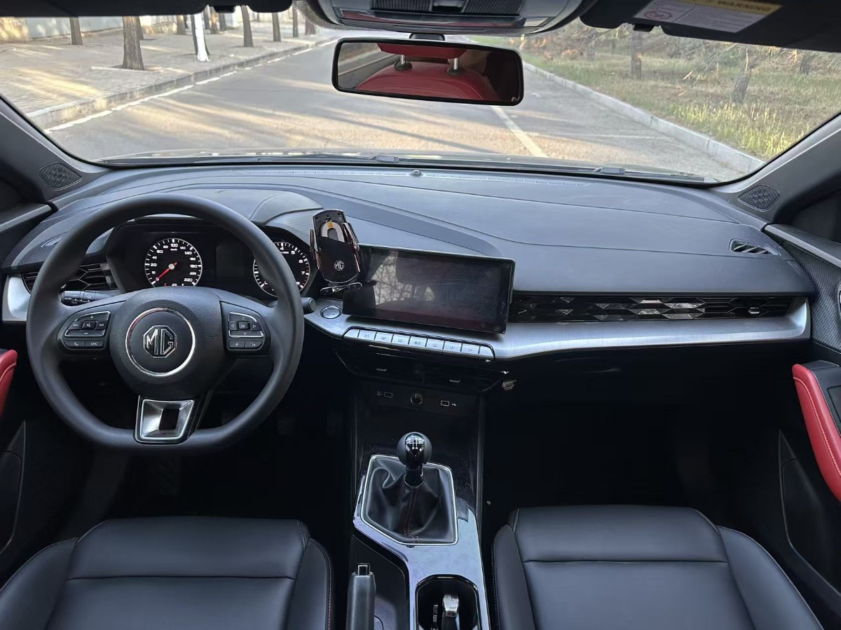 MG 5 2021 car image #9