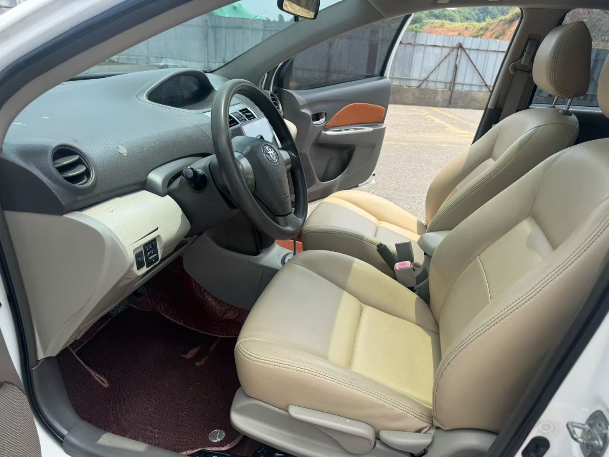 Toyota Vios 2013 car image #8