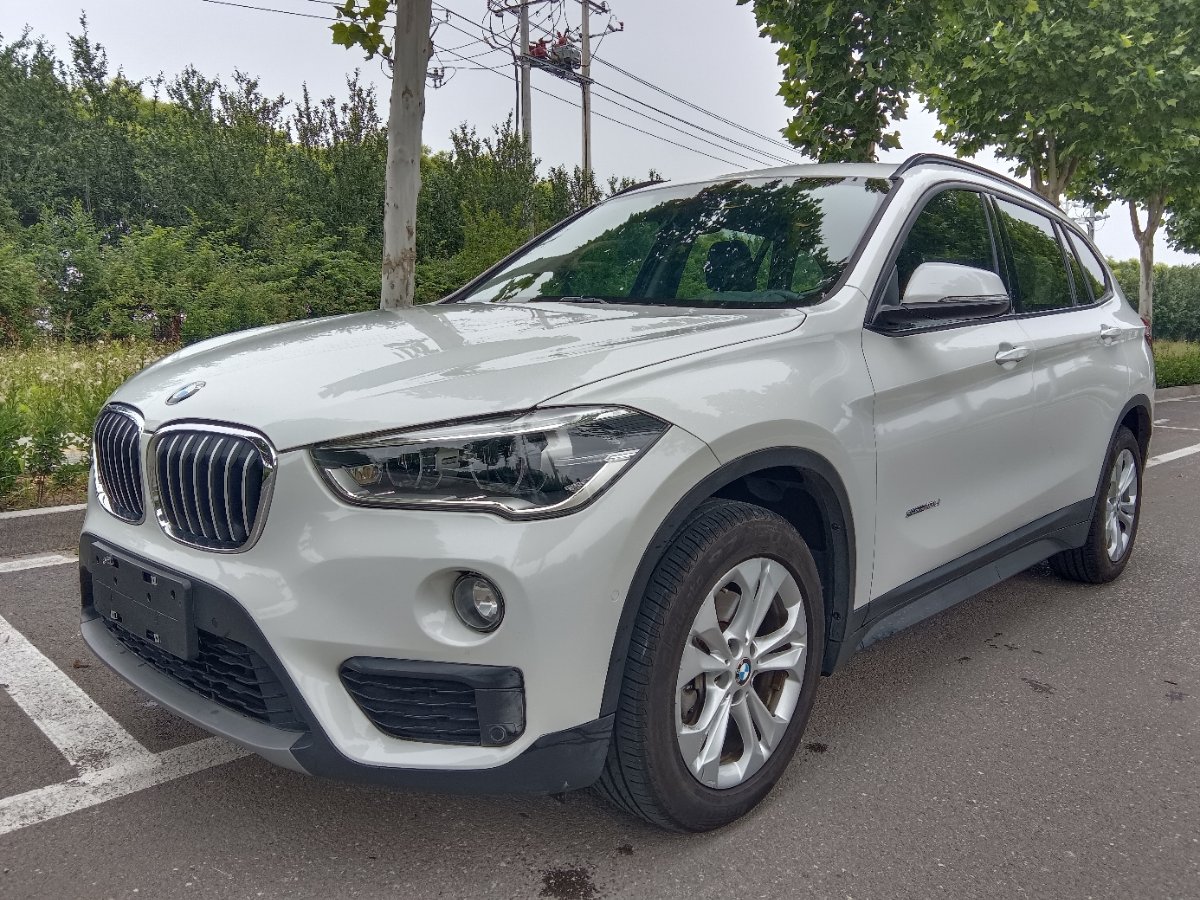 BMW X1 2017 BMW X1 2017 car image