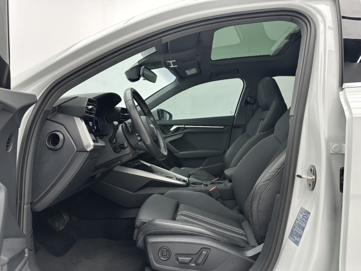 Audi A3 2023 car image #5