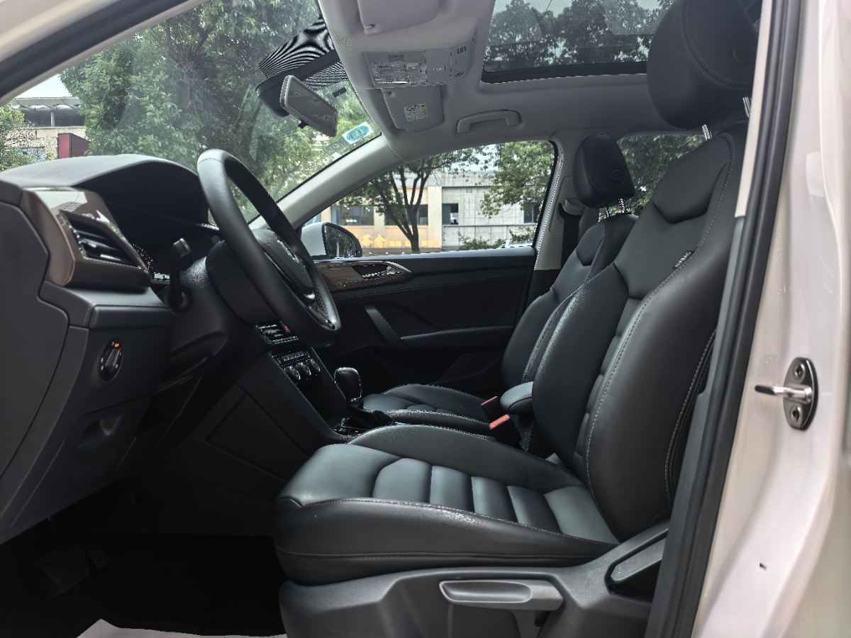 Volkswagen Tharu 2020 #8 Volkswagen Tharu 2020 car image #8