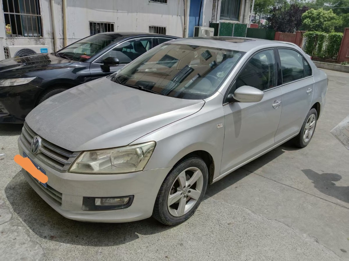 Volkswagen Santana 2015 car image 