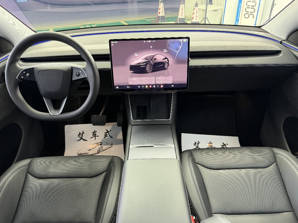Tesla Model Y 2025 #7 Tesla Model Y 2025 car image #7
