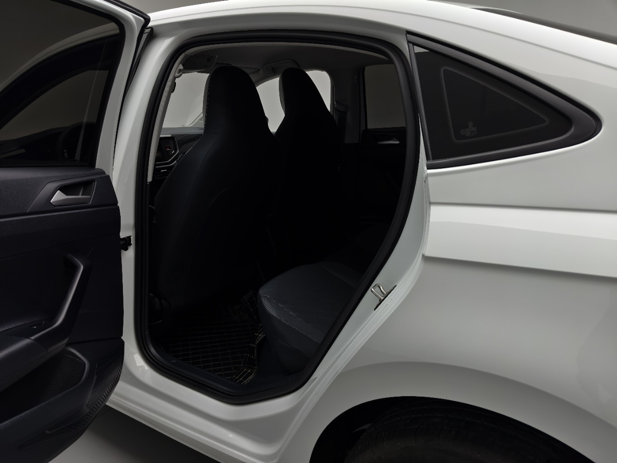 Volkswagen Lavida 2025 car image #6