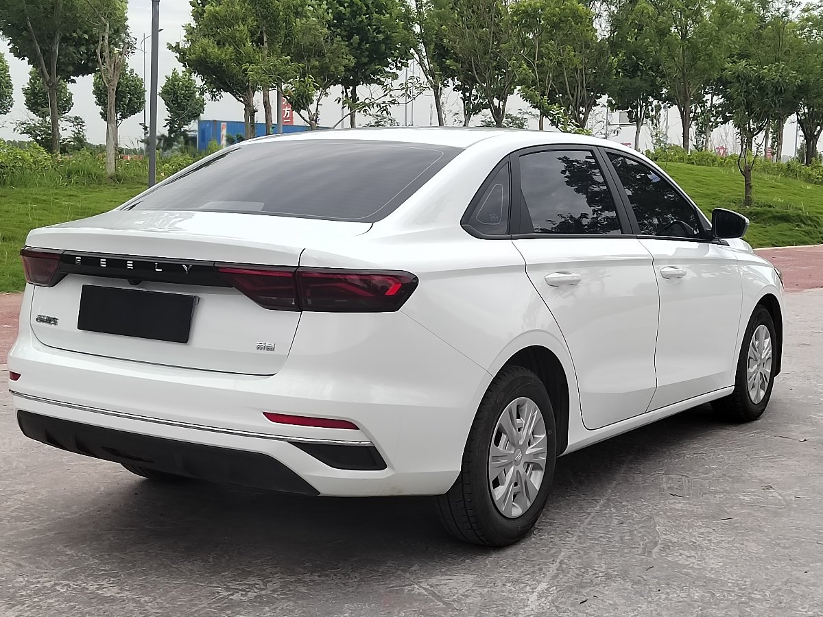 GEELY Emgrand 2024 image de voiture #4
