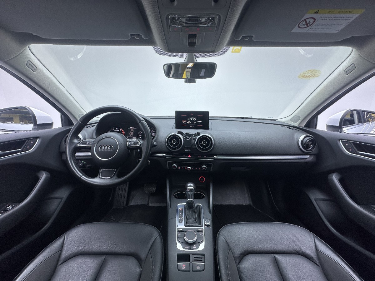 Audi A3 2017 car image #4