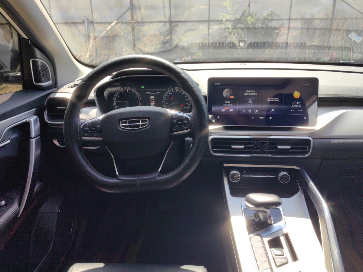 GEELY Coolray 2022 car image #15